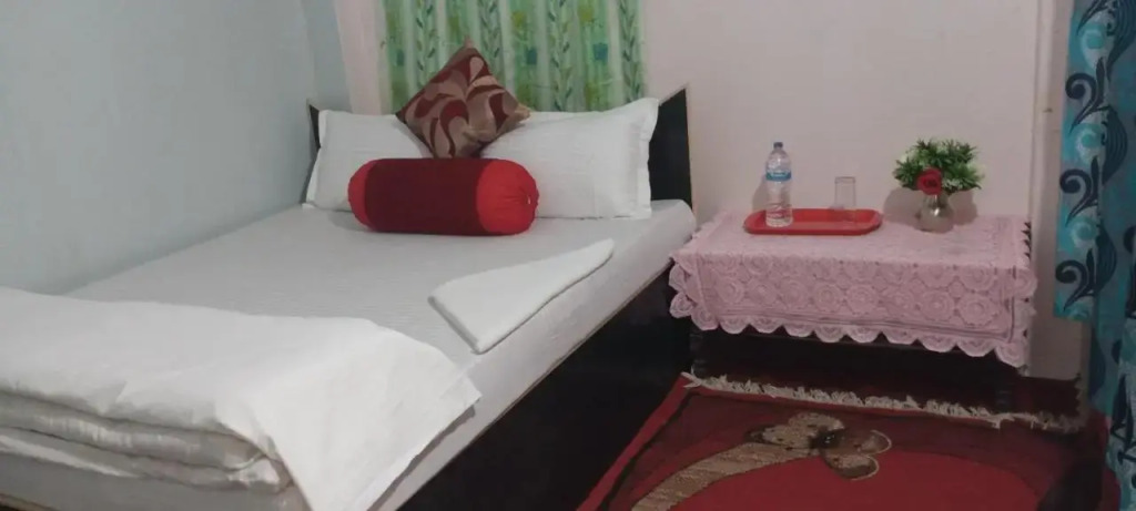 Unique Hotel and Lodge - Pleasure of Homely Stay