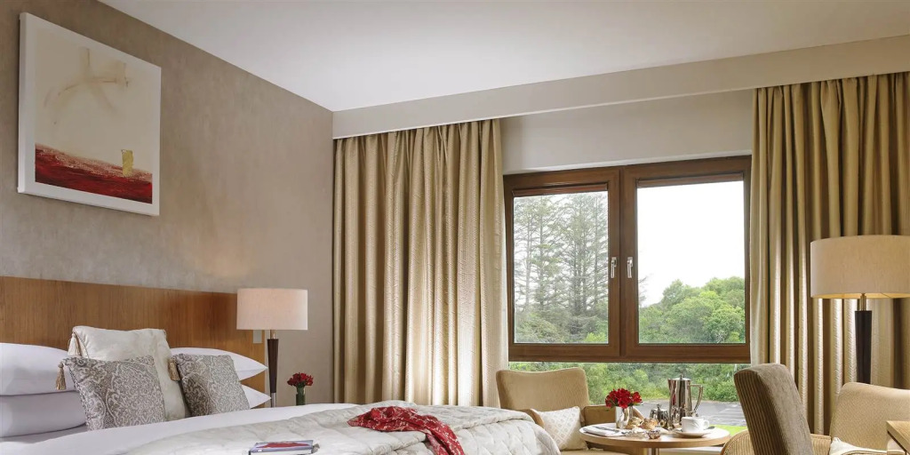 Sneem Hotel