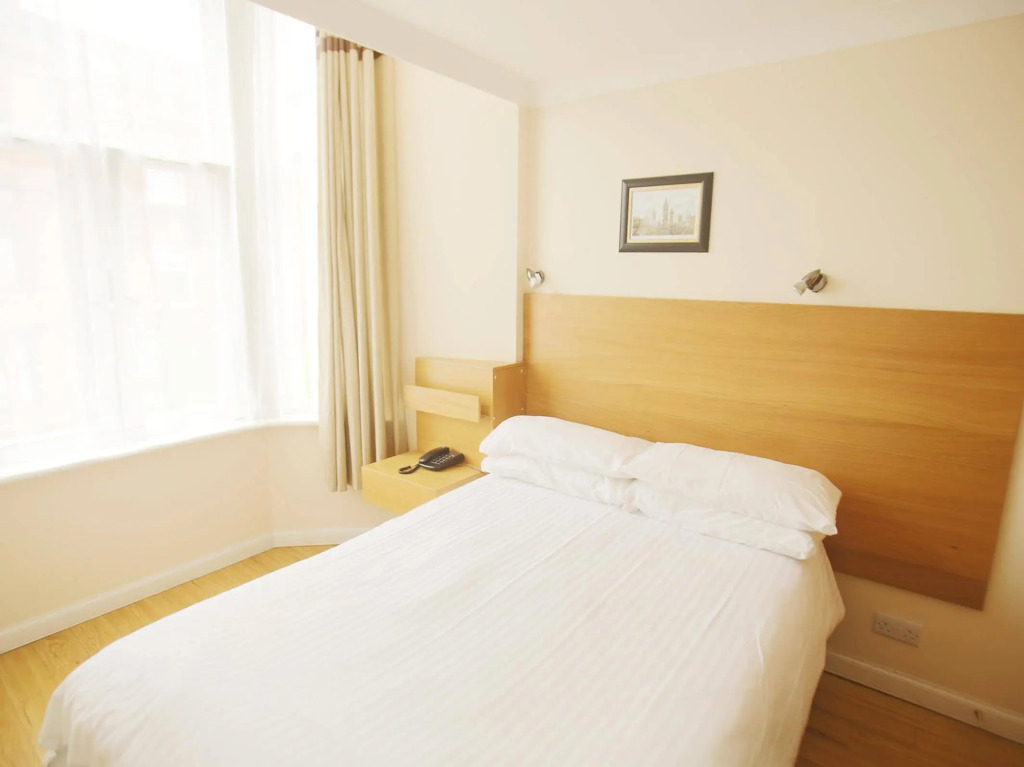 For Students Only - Bath Street in Glasgow Near Charing Cross Station