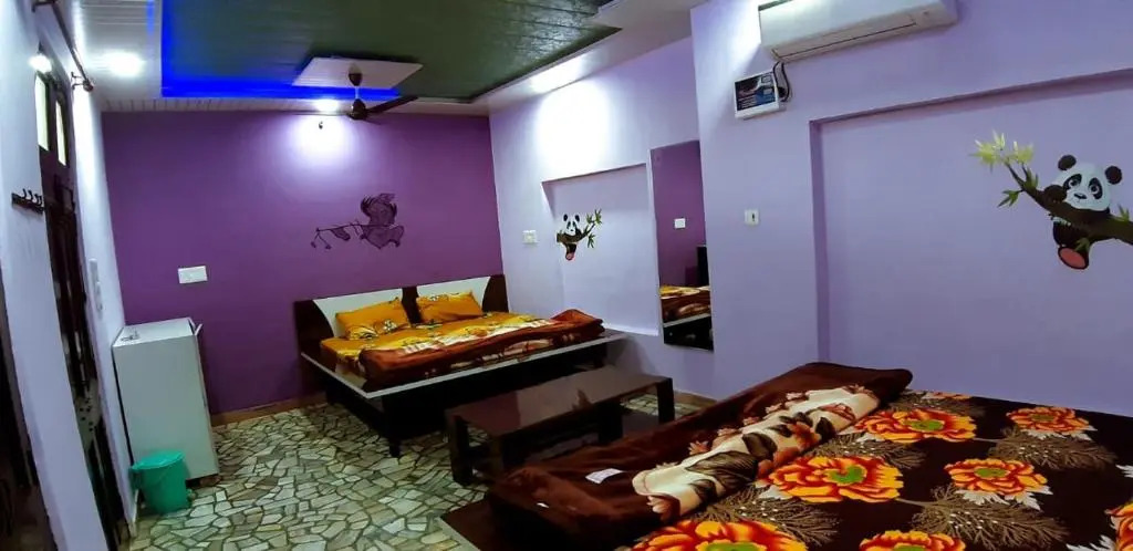 Blue Eye Backpackers Hostel