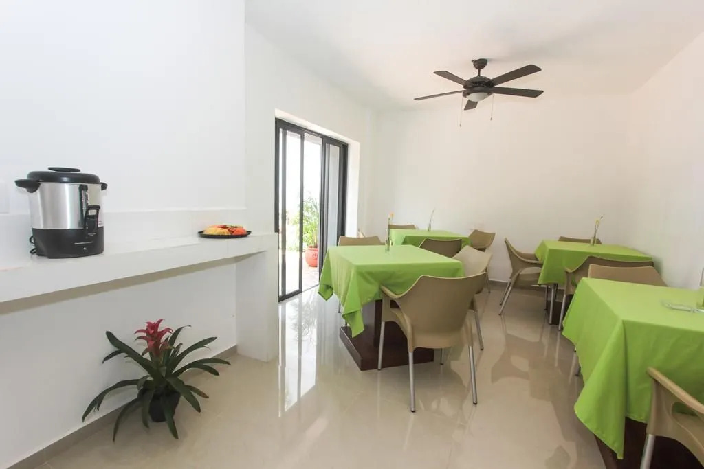 Hotel Los Girasoles