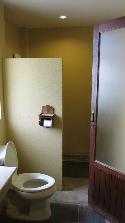 Baan La Poon Hotel