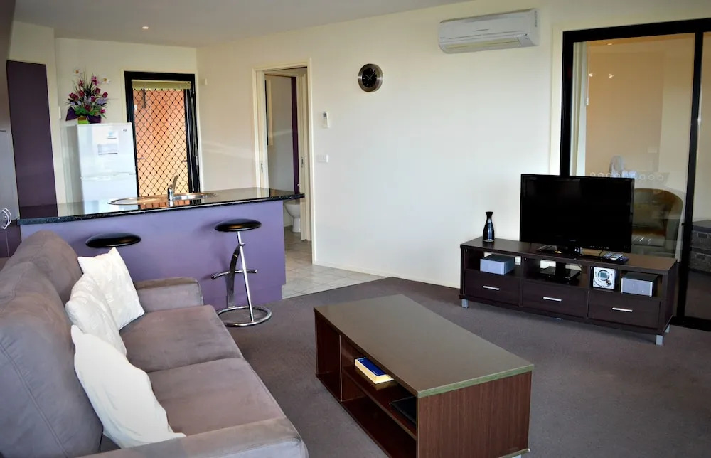 Ocean View Apartment 1