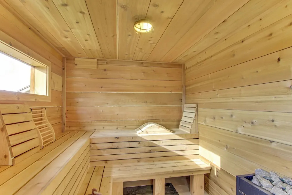12 Mi to Bozeman: Duplex w/ Sauna & Yard