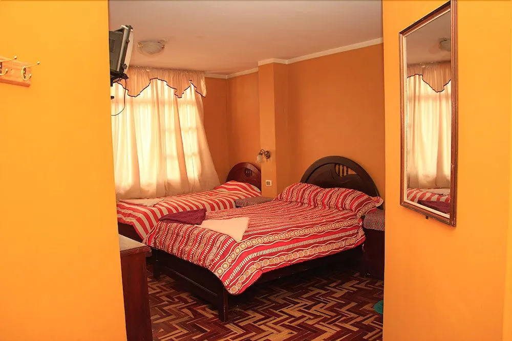HOSTAL MAYA INN