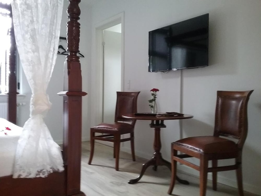 Hals Hotel