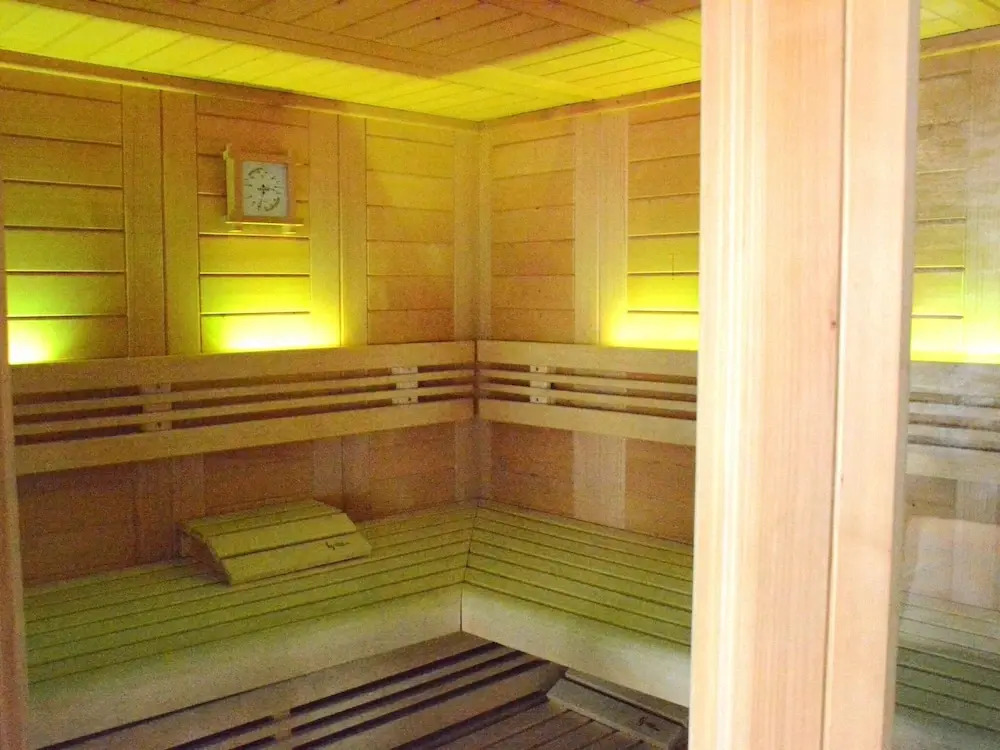 Luxe Home with Hot Tub & Sauna
