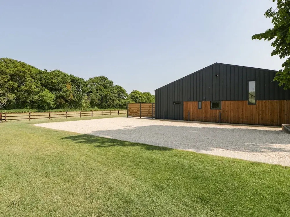 Tilia Barn