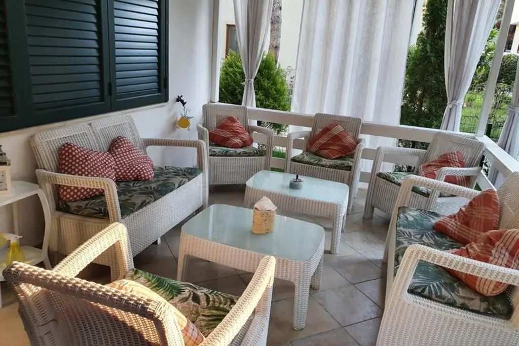 Beach Villa in Golem