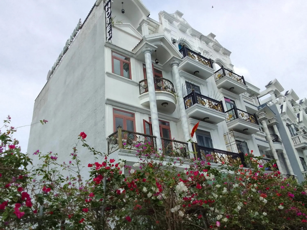 Amor Hotel