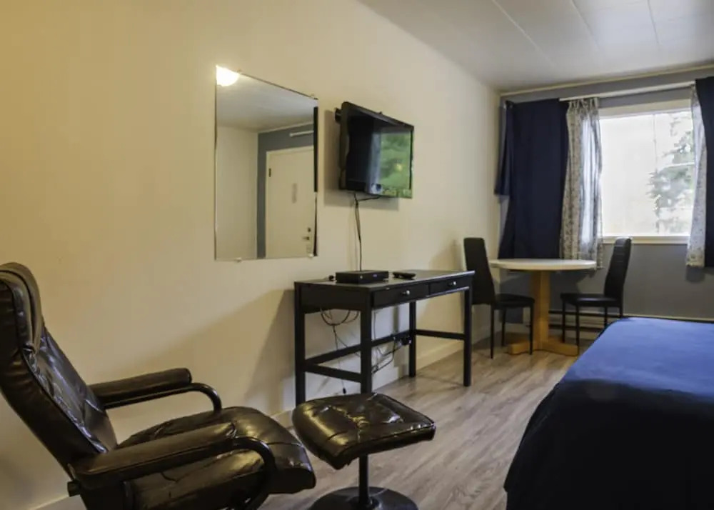 Lakeview Motel