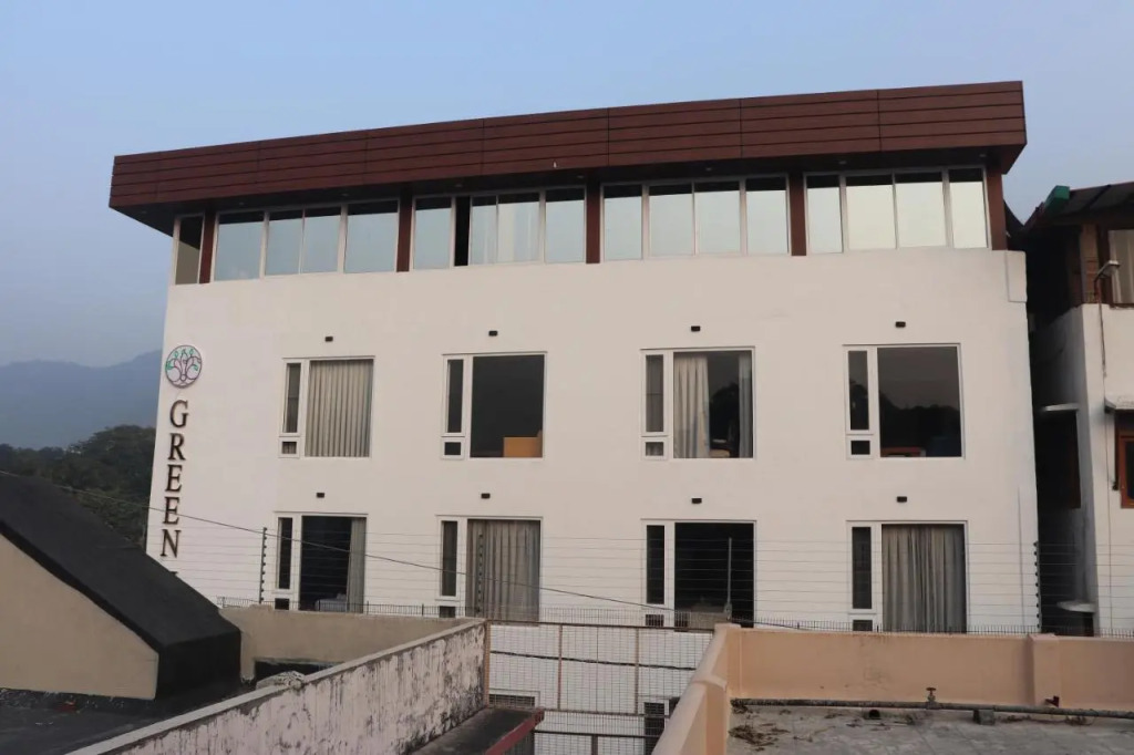 Hotel Green - Behind Parmarth Niketan