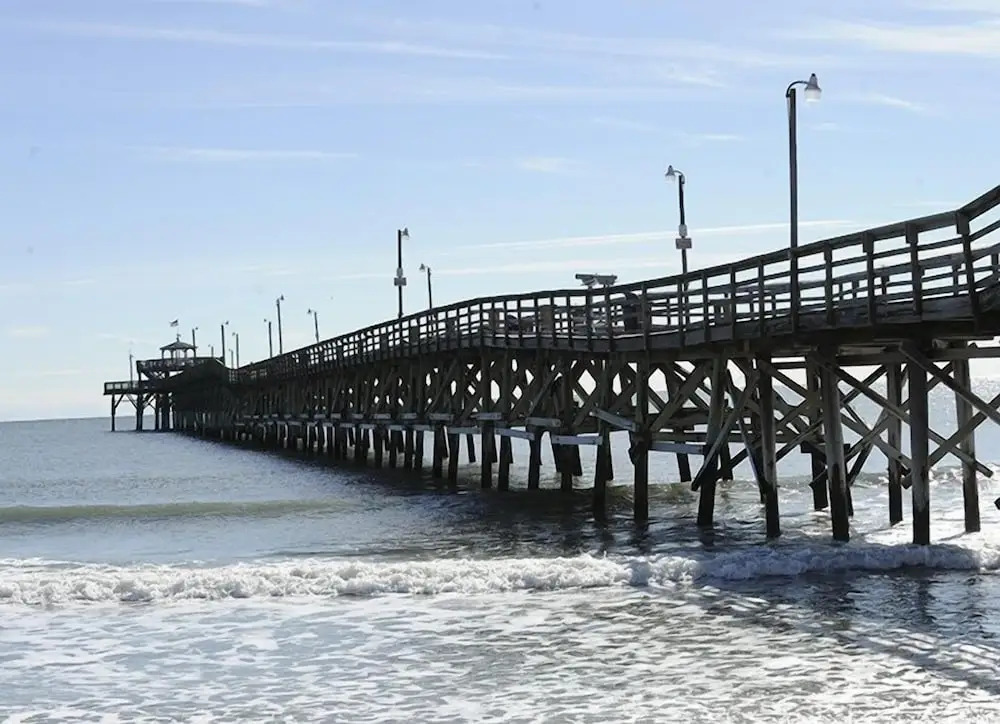 Tilghman Shores D9 2 Br condo by RedAwning