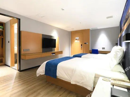 Yeste Hotel (Changsha Wanjiali North Road Tuqiao Metro Station Store)