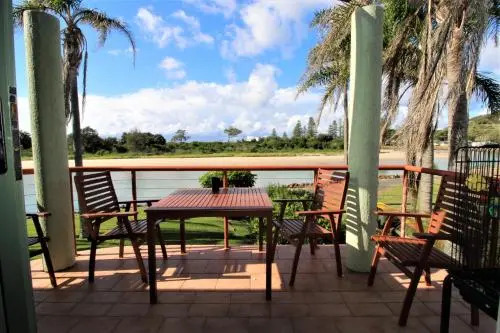 Beachfront 3, 25 Willow Street