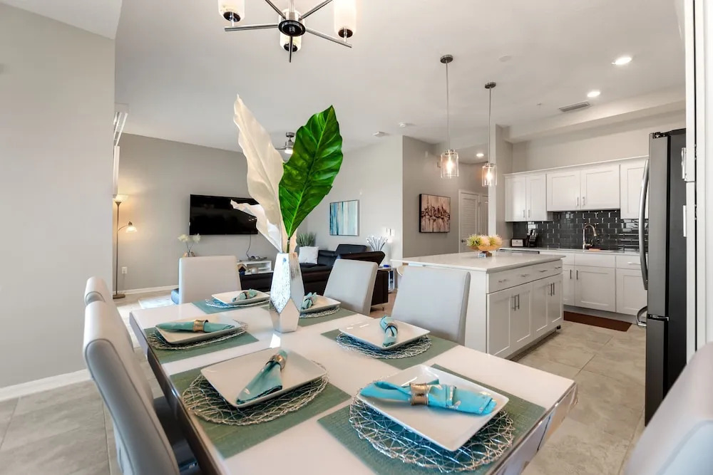 Fireworks Night -Storey Lake By Shine Villas #709
