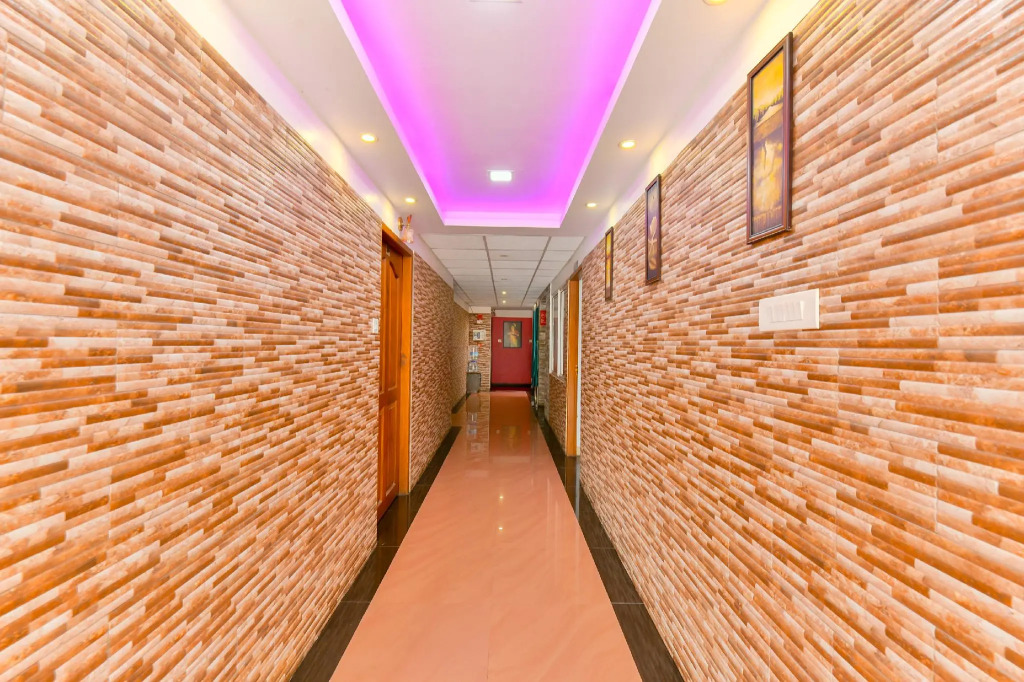 OYO 5805 Uthradam Towers