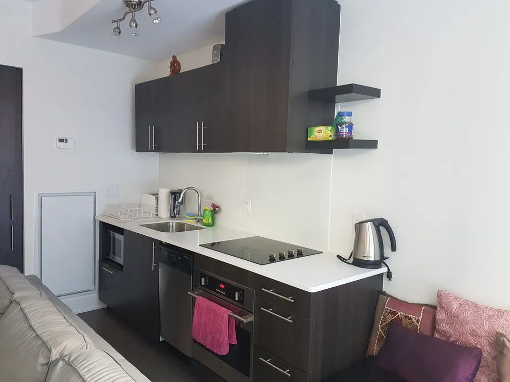 Applewood Suites - The Wellington Loft