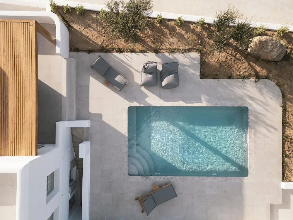 P square Luxury villas Naxos