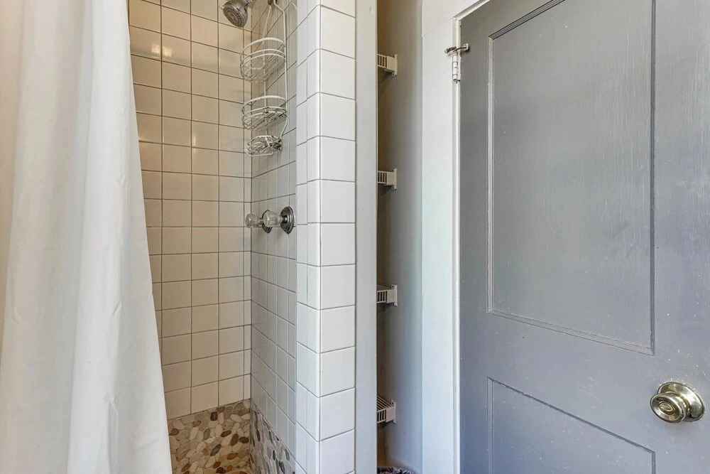 Walkable Location! Dtwn Cary Escape w/ Fire Pit