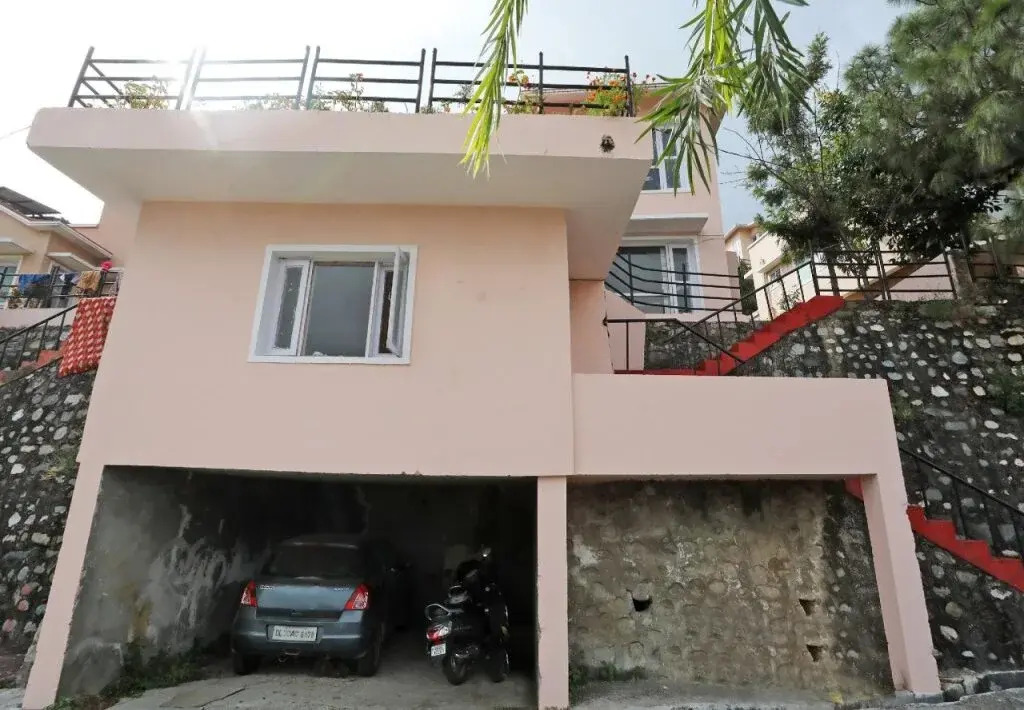 Roopanshi Cottage By OYO Rooms