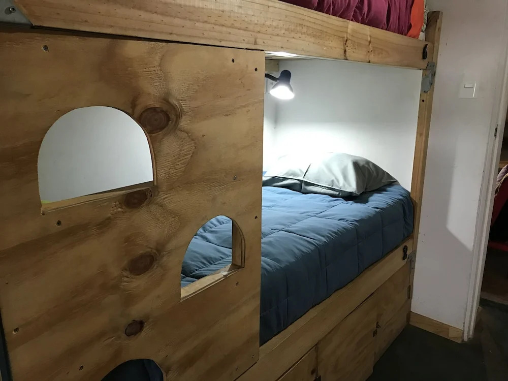 New Wave Hostal