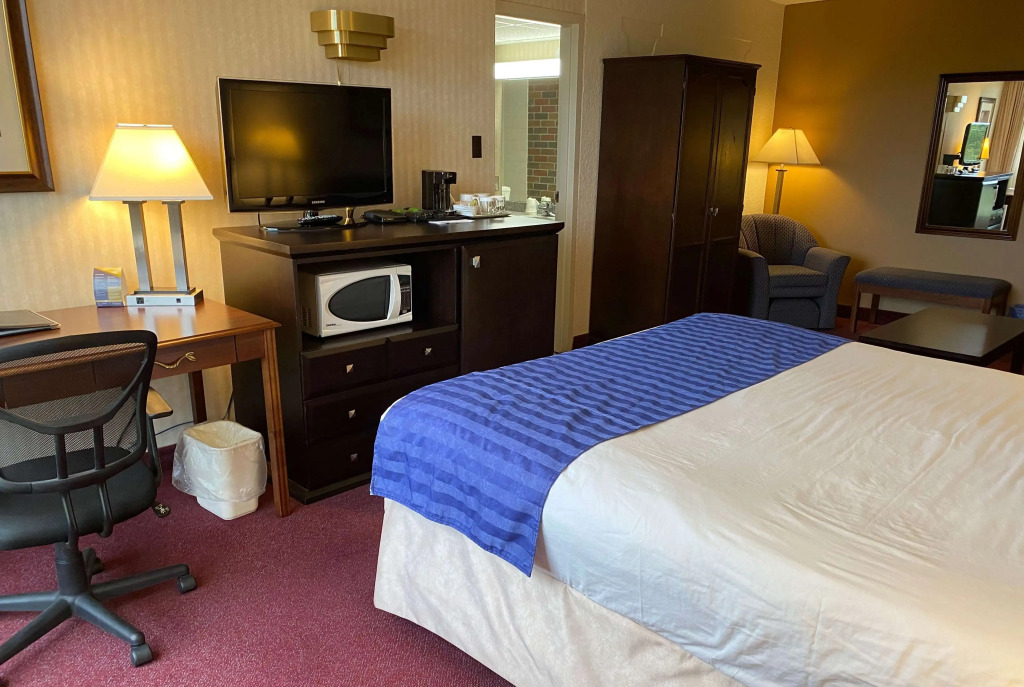 Ramada by Wyndham Lethbridge