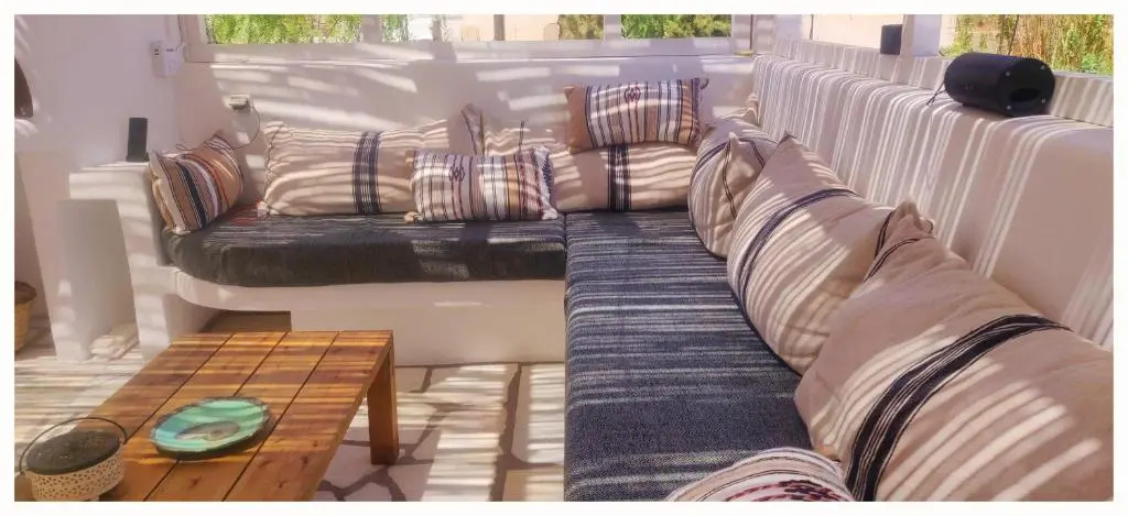 3 bedrooms villa with sea view enclosed garden and wifi at Ios