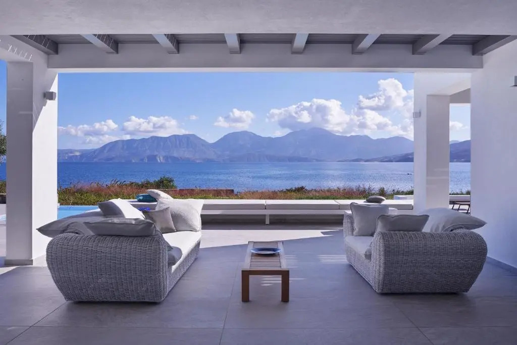 H2O Art Beach Villa Crete
