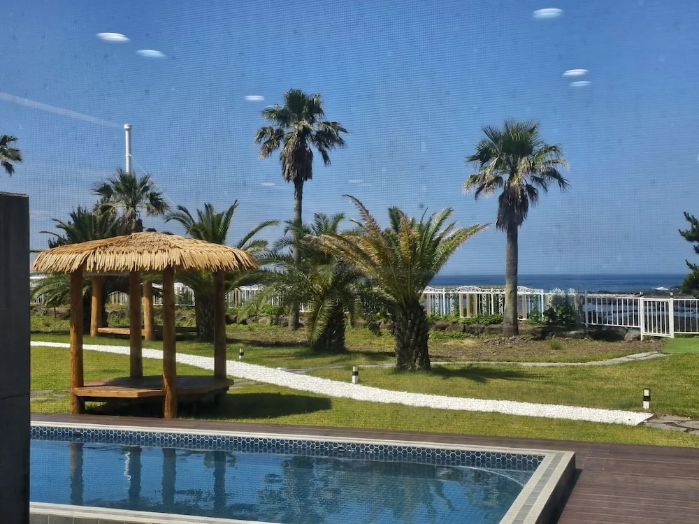 Jeju Badayeon Villa