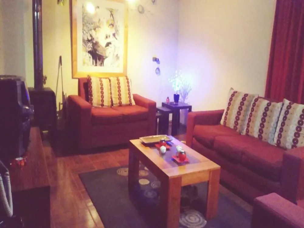 HOSTAL EL AROMO Chillán