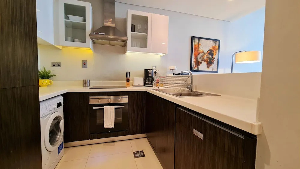 Marco Polo - Serene 1 BR APT amidst Golf Course with Gym & Pool