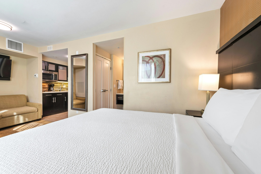 Staybridge Suites Denver Downtown by IHG