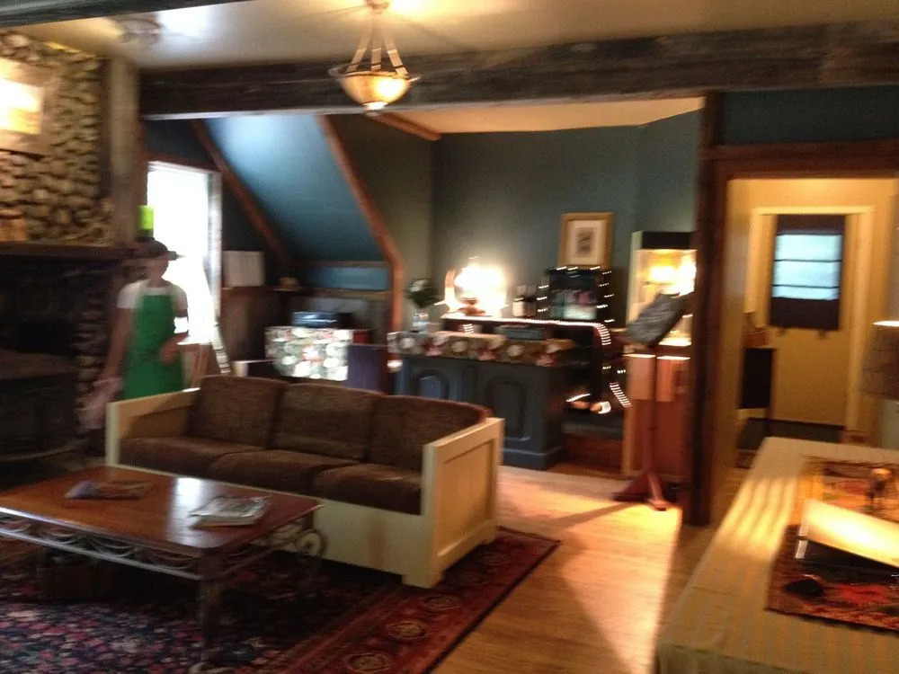 The Woods Lodge