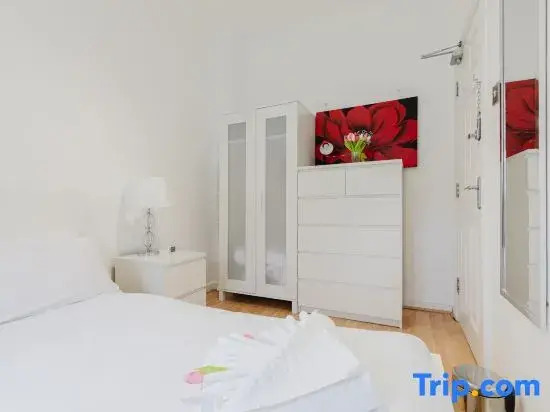 Modern Tower Bridge 3BR House