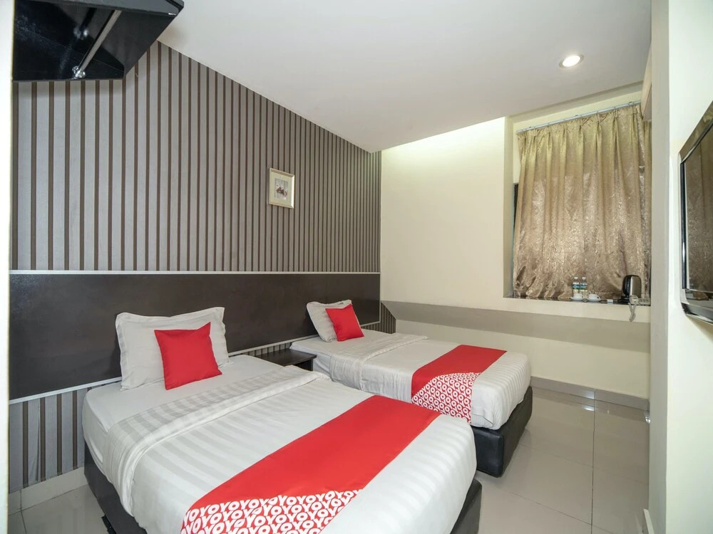 Stay Inn II By OYO Rooms