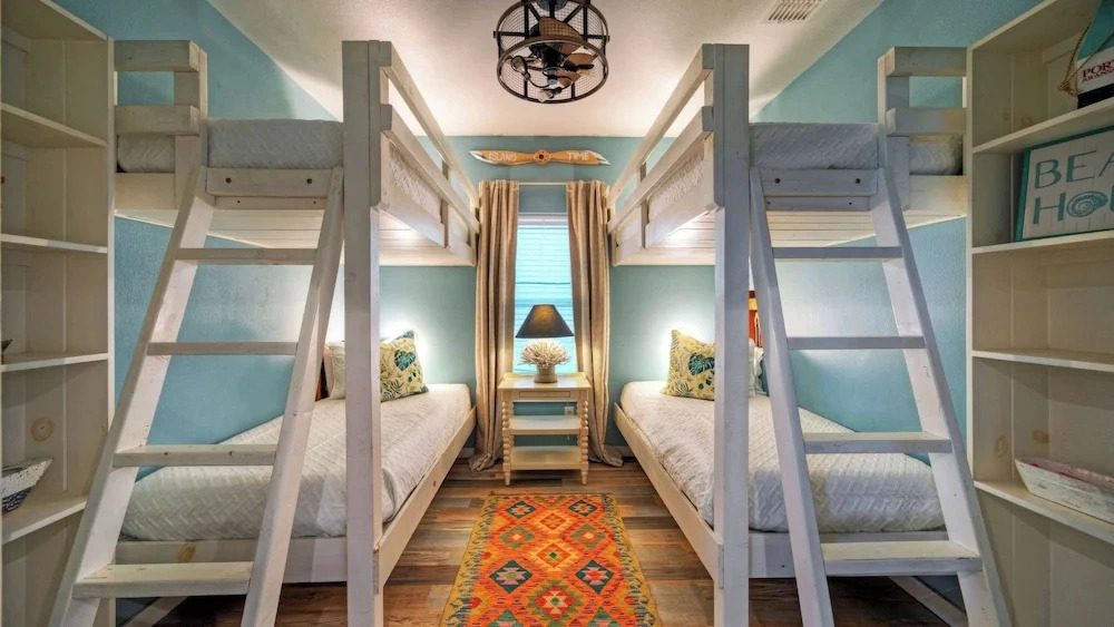 Relaxed Port Aransas Home Near Beach, Dining, and Island Fun At Last by Avantstay