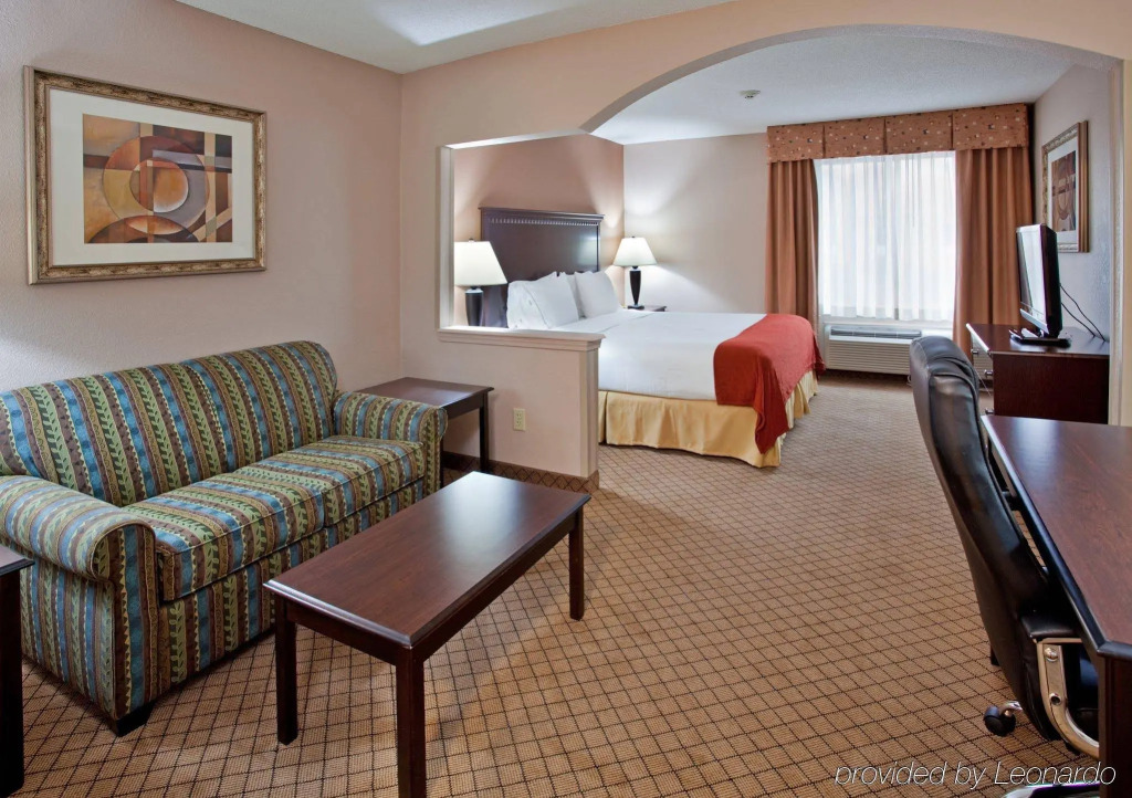 Holiday Inn Express Kansas City Liberty Missouri by IHG