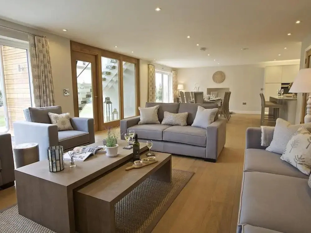 3 The Drive, Hillfield Village