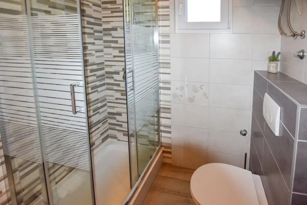 Apartments and Room Danijel