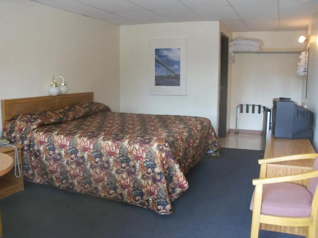 Otter Creek Inn