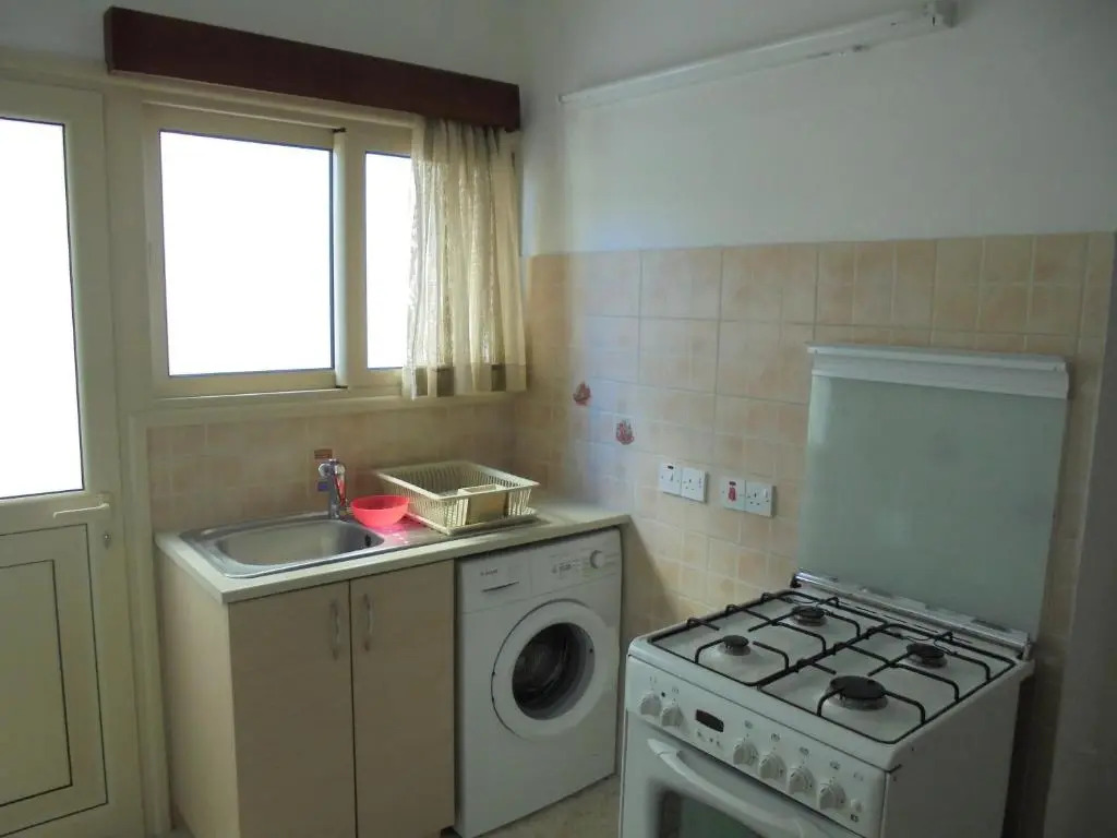 Niki Court Holiday Apartments