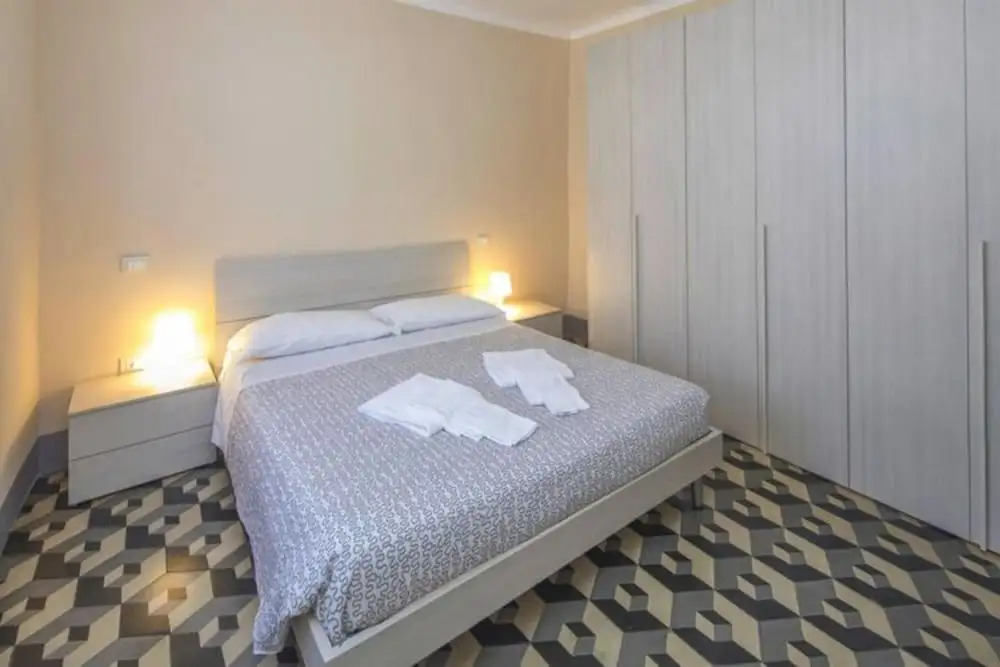 Lovely Holiday Flat With Shared Pool in Lerici