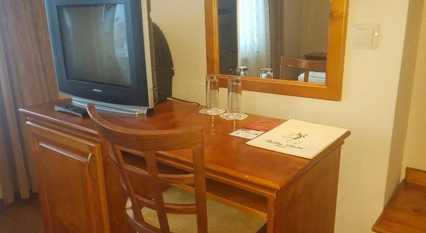 Bella Vista Family Hotel