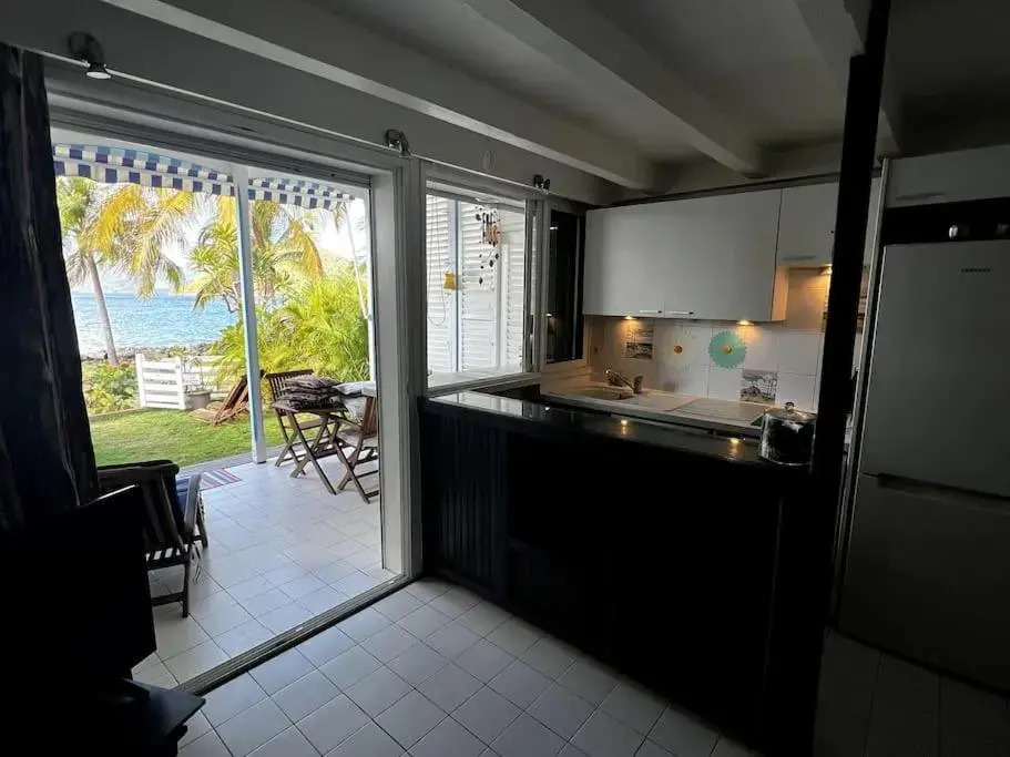 Bungalow Sucrier, les pieds dans leau