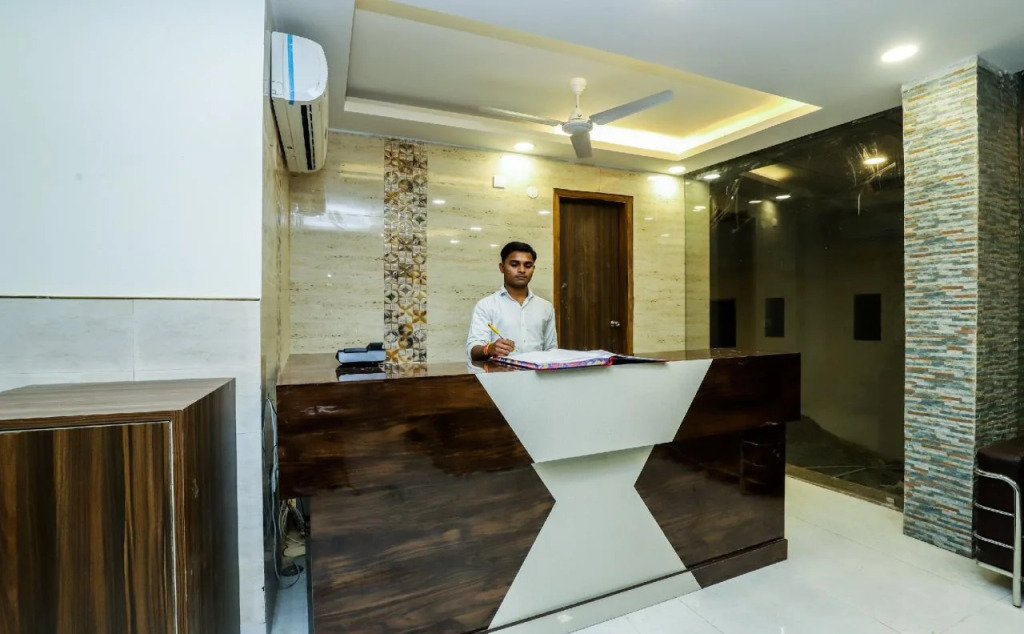 Hotel Infinity Near Delhi Airport