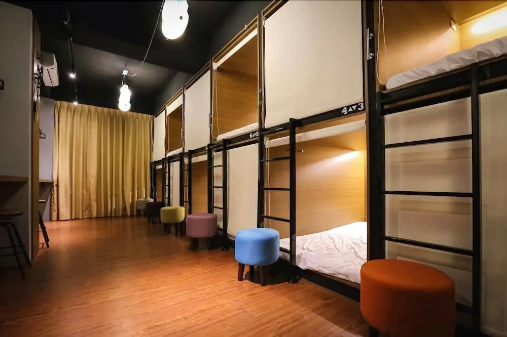 Flora BnB