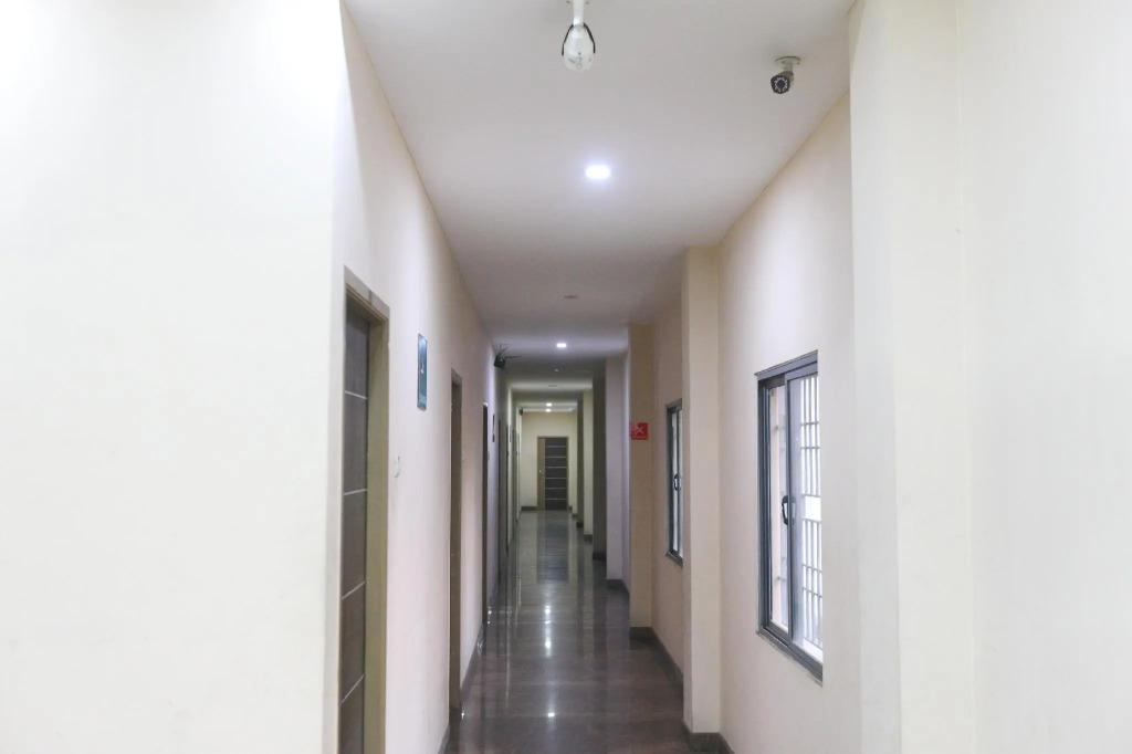 OYO Flagship 1246 Raaj Residency