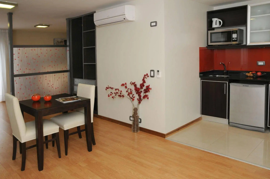 VMA Suites- Del Bono
