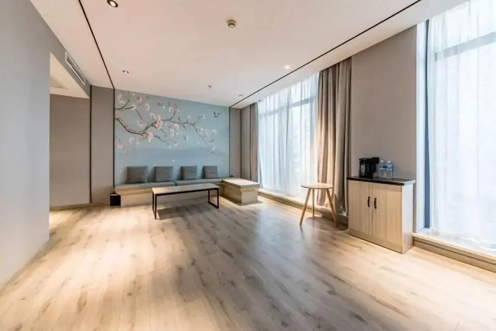 Zhuji Huayang Xinfulong Hotel